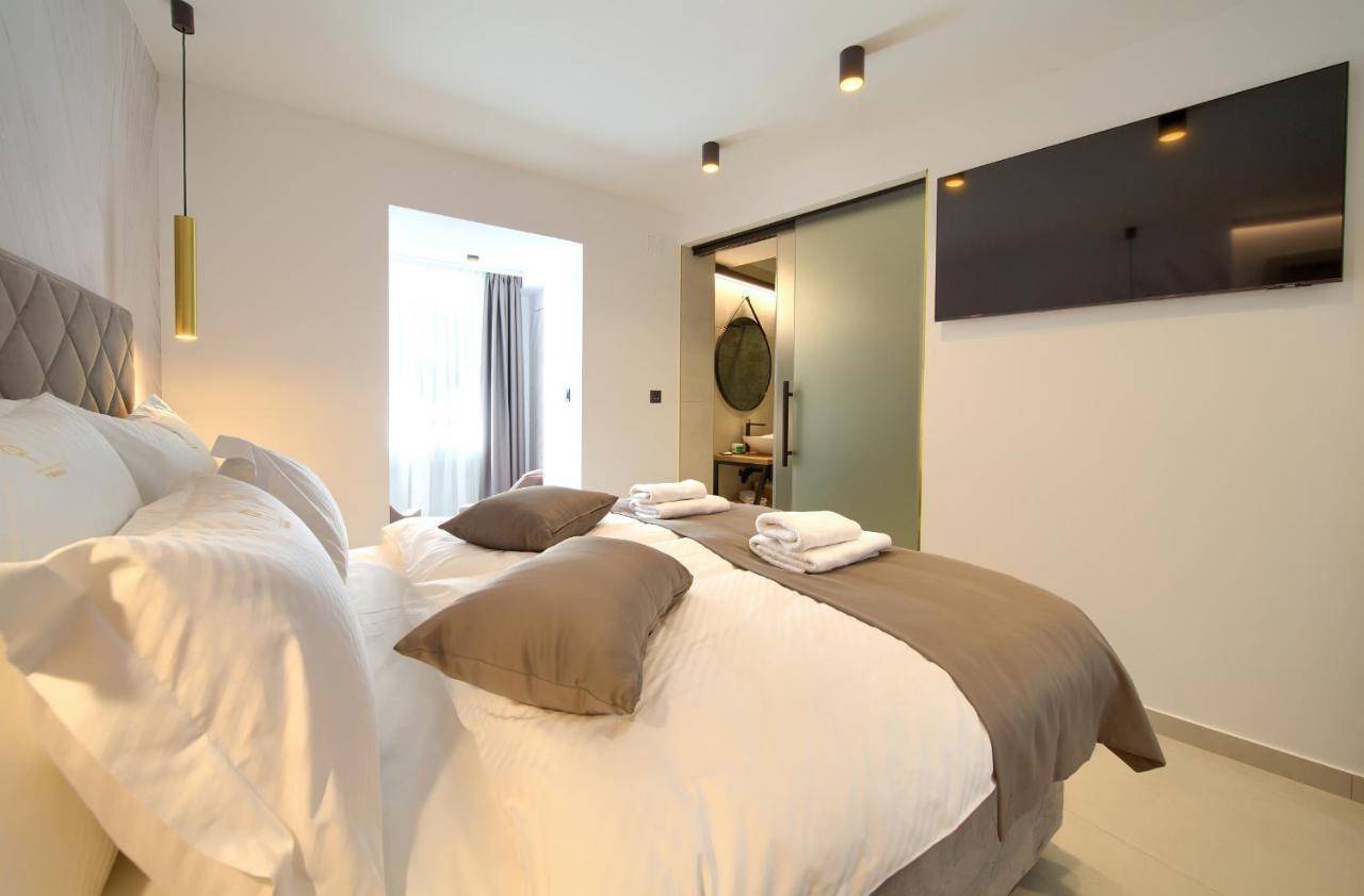 Portella Rooms Krk Town Exterior foto