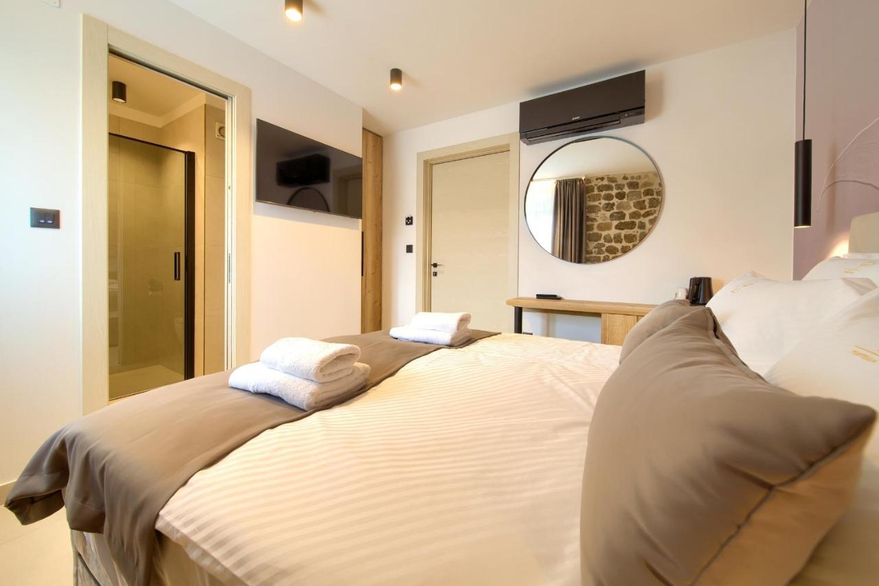 Portella Rooms Krk Town Exterior foto